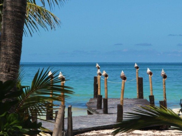 Land for sale on Holbox Island – view of the pier and the sea in the background