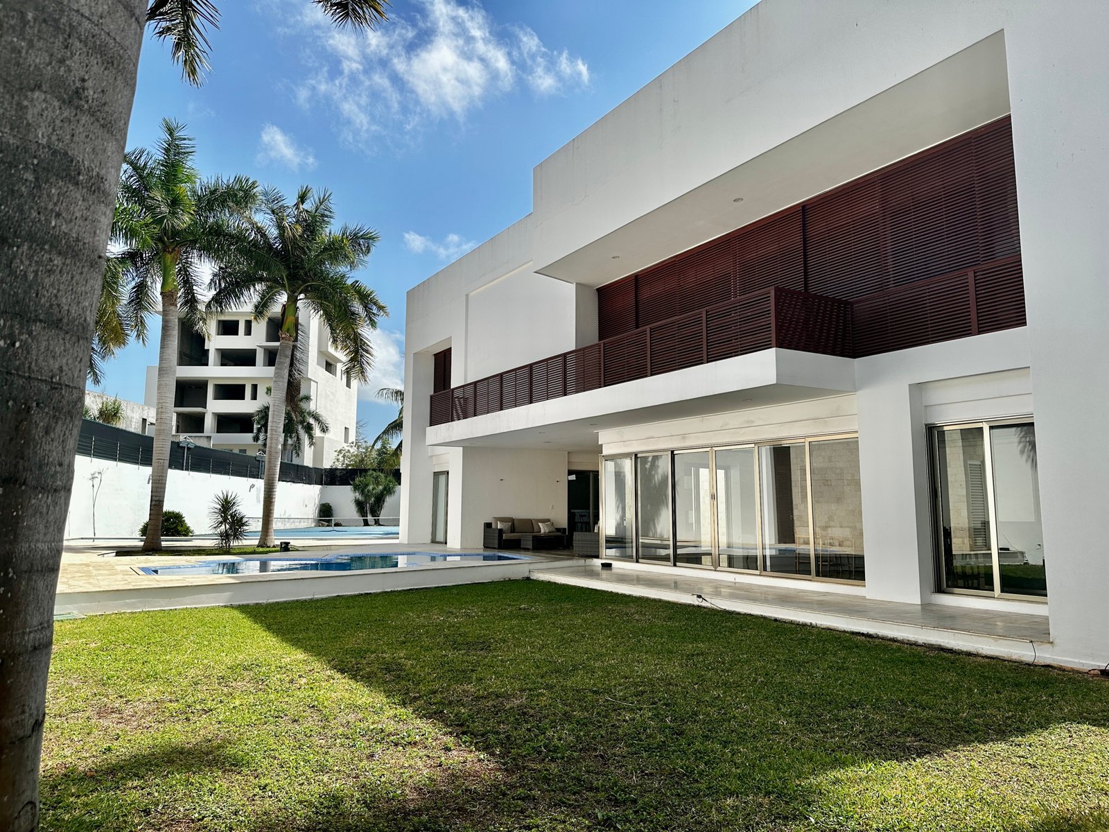 House for Sale in Cancun in SM 19 Jardín