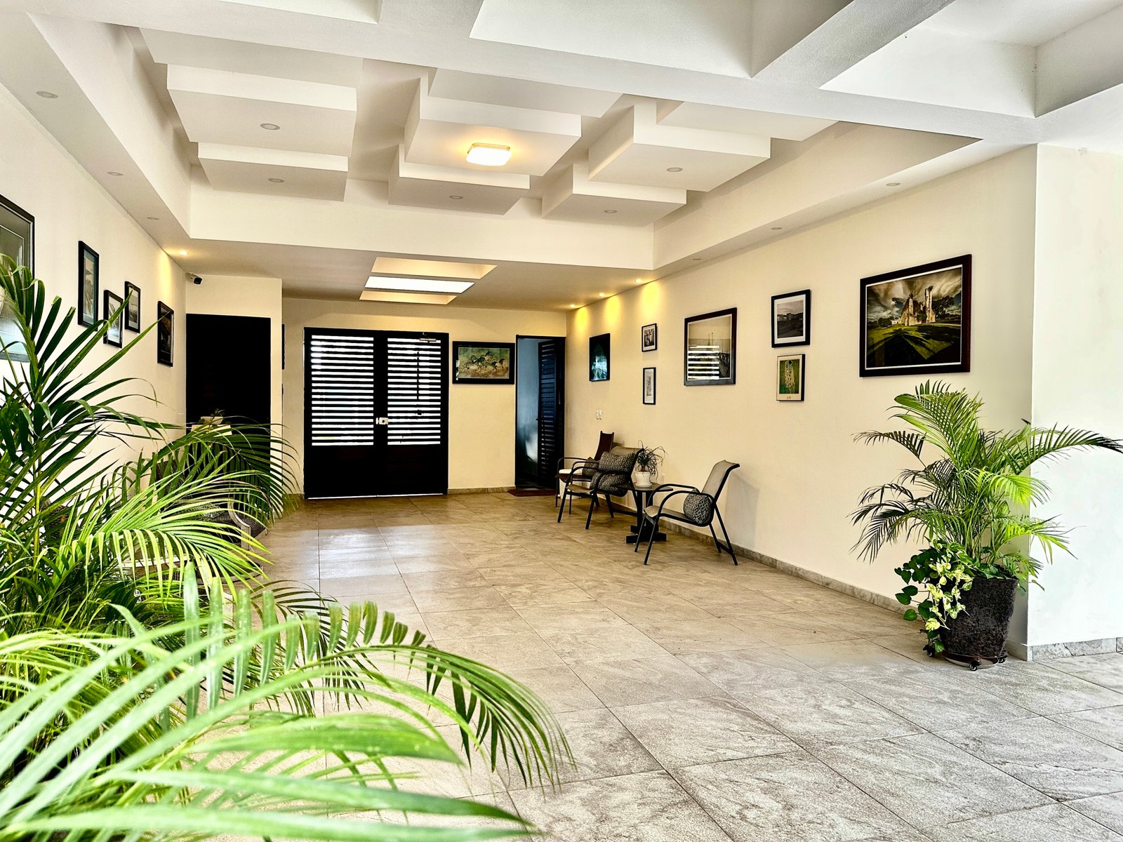 Condo for sale in Cancún in SM 09 on Av. Bonampak Lobby