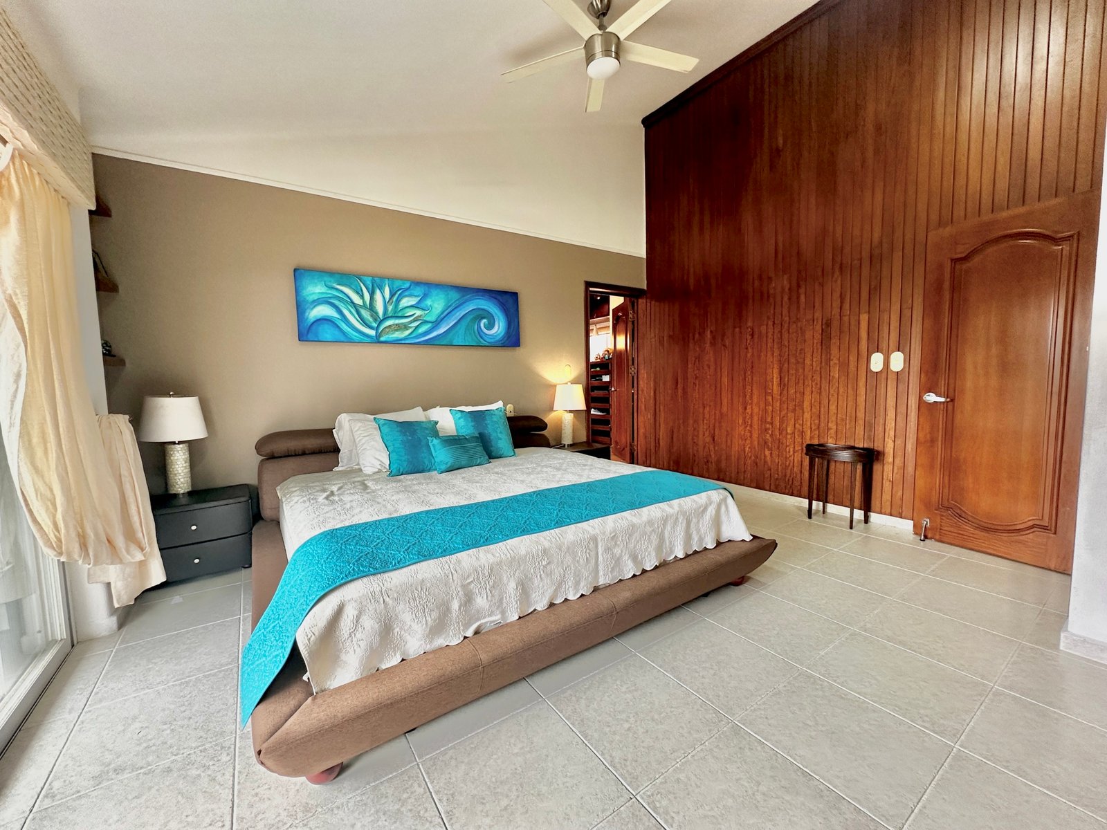 Condo for Sale in Cancun in Hotel Zone in Isla Dorada Bedroom