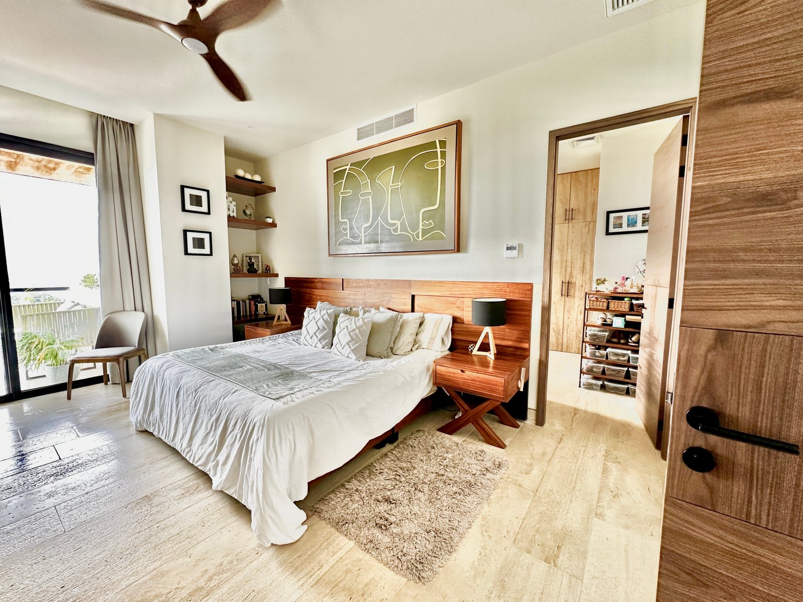 Condo for Sale or Rent at Vela Towers in Cancun, Bedroom