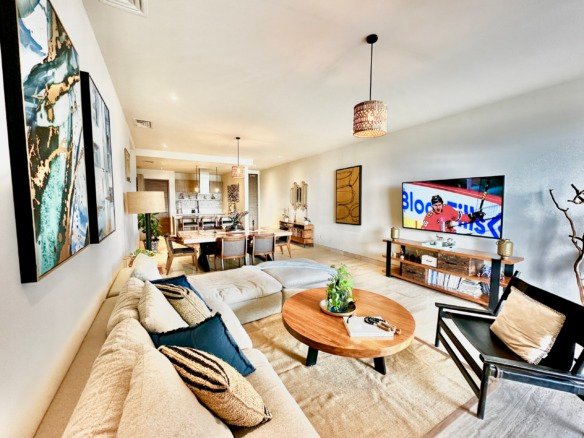 Apartment for Sale or Rent at Vela Towers in Cancún – Living Room