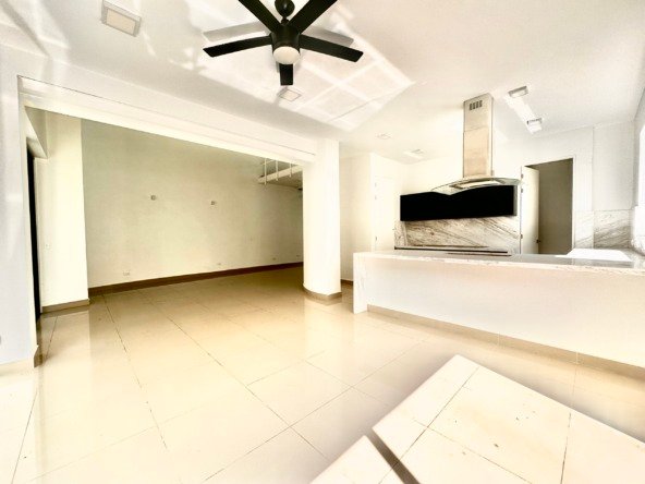House for Sale in SM 16 Cancún Kitchen