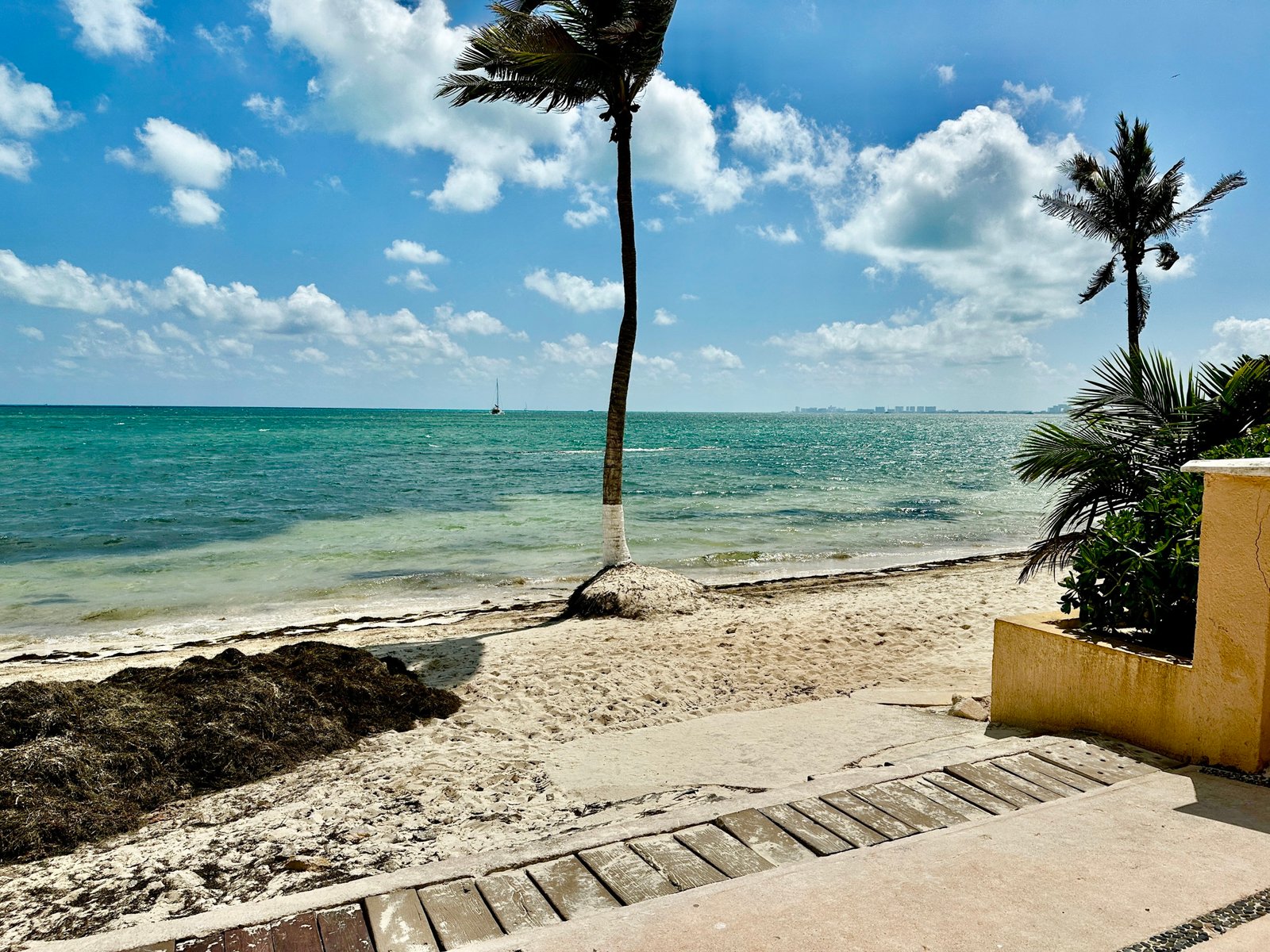 Condo for Sale at Hotel All Ritmo Cancún with Ocean View