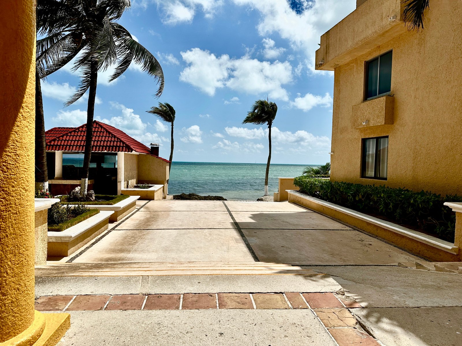 Condo for Sale at Hotel All Ritmo Cancún with Ocean View