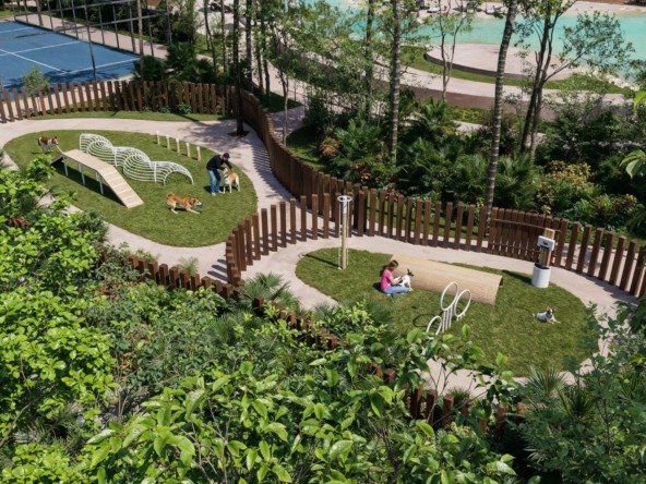 GREENWOOD - PET PARK AND CHILDREN'S PLAYGROUND