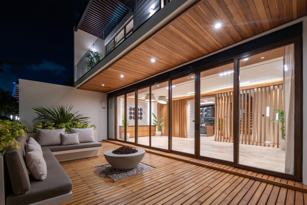 view of the backyard of the house in Puerto Cancun