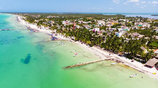 Land and lots for sale in Holbox
