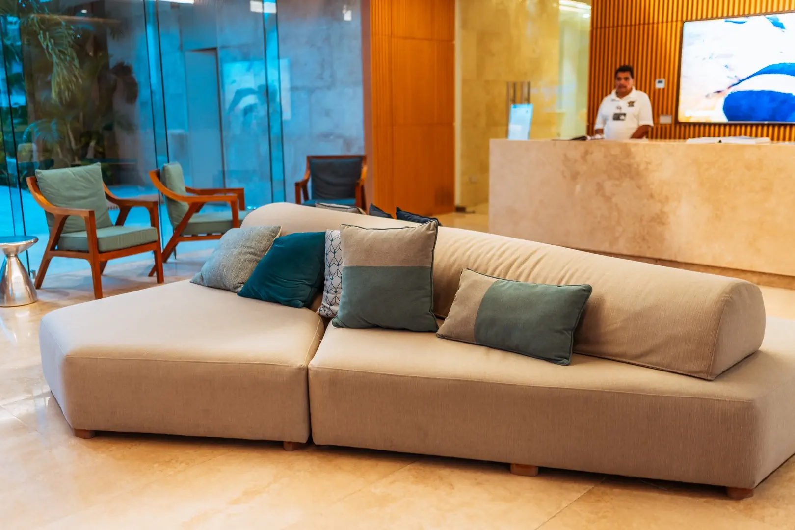 CONDO FOR SALE IN PUERTO CANCUN - ALBA MARINA LOBBY