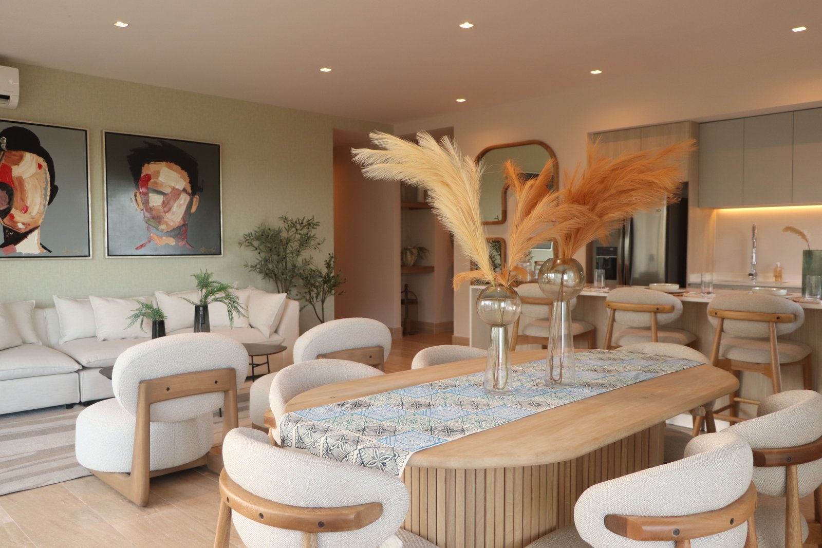 Apartment for sale in Hodela Cancun, living-dining room